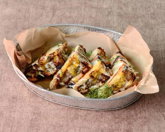 Pita Arayes en triángulos tostados